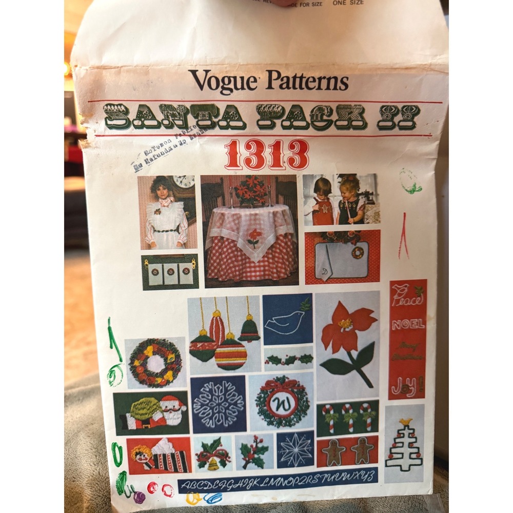Vintage Vogue Patterns Santa Pack II 1313 Christmas Embroidery Transfers‎